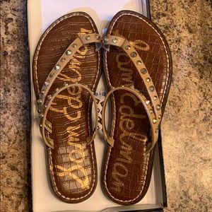 Sam Edelman Gordie flat stud sandals
